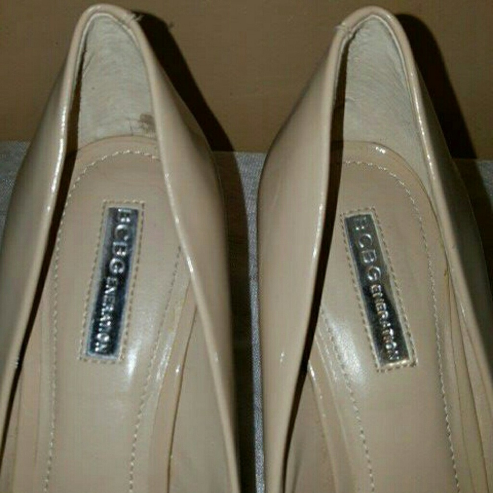 BCBGENERATION Nude Heels - Picture 3 of 5